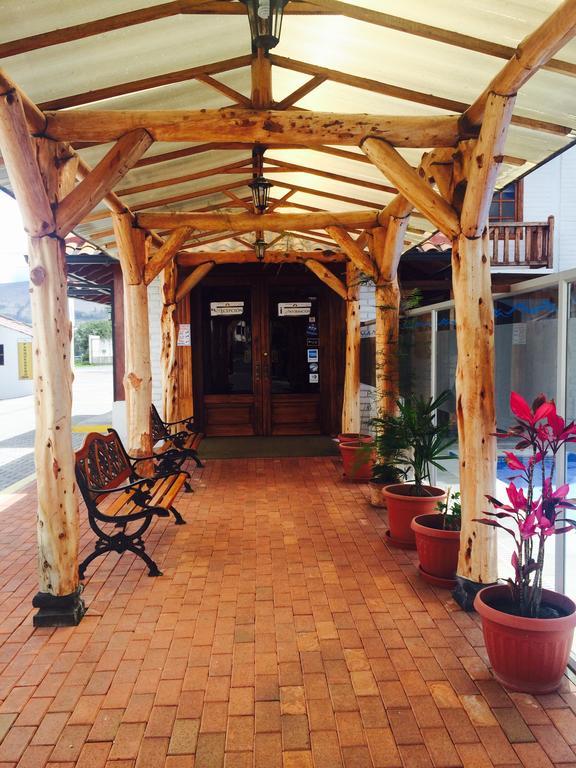 Hosteria El Imperio Real Salcedo ภายนอก รูปภาพ