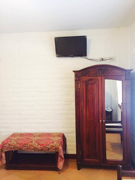 Hosteria El Imperio Real Salcedo ภายนอก รูปภาพ